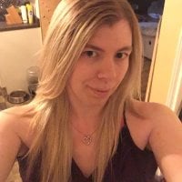 blondekaylee's Offline Chat Room