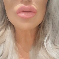 EroticSexyMilf_SophiaX: δωμάτιο συνομιλίας εκτός σύνδεσης