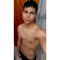 Dannytwinksxxx webcam