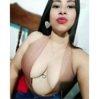 valeria_gimenez's Offline Chat Room