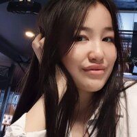 Anica18's Offline Chat Room