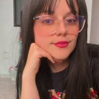 Scarletleon77 webcam model