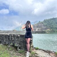 xinhhoaem webcam model