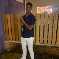 ห้องแชทออฟไลน์ของ DominicRdx2