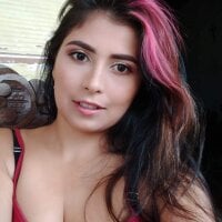 Hannah_rousse's Offline Chat Room