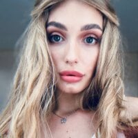 AdelinaLoveee Cameră chat offline