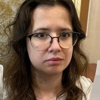 Liza_york's Offline Chat Room