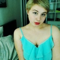 ameliaglenn's Offline Chat Room