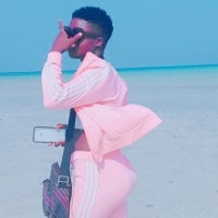 littlebigbootyprincessxxx's Offline Chat Room