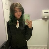 fairyqueen4's Offline Chat Room