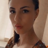 Nikol328 Adlı Modelin Çevrimdışı Sohbet Odası