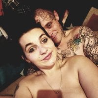 bitchNslave: δωμάτιο συνομιλίας εκτός σύνδεσης