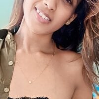 Jiya_Khan20's Avatar Pic