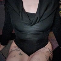 ห้องแชทออฟไลน์ของ iris_deville