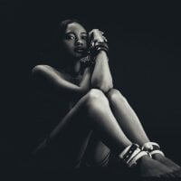 Sala de chat offline de Connie_brunette