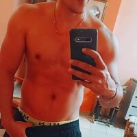 cubanix's Offline Chat Room