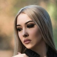Ally_Rosse's Offline Chat Room