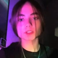 EvieDoll webcam