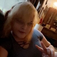 Mags96ArtBunny webcam