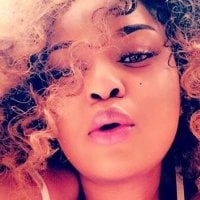 TheSpicyMami's Offline Chat Room