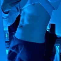 Xxhornycm's Offline Chat Room