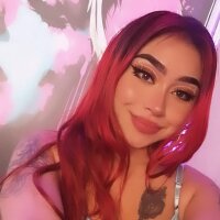 Kitana_21_ fully nude on webcam for live porn video chat