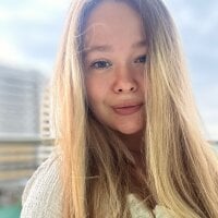 CaramelleSugarr webcam model