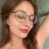 erikaa_miuu webcam model