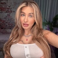 AvaShayy's Webcam Show