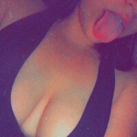 seximexi420's Offline Chat Room