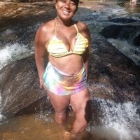 ห้องแชทออฟไลน์ของ morenahotbr