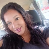 isabella_gomexx model avatar