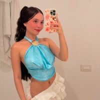 MiaJacksonn webcam model