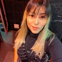 violett_rd's Offline Chat Room