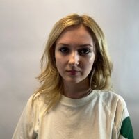 JoanDunny's Offline Chat Room