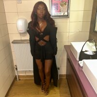 Foxy_Roxy22XX Offline chatroom