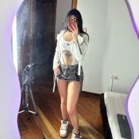 Khloe_322 webcam model