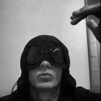 Daemon_0541's Offline Chat Room