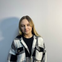 DianessaWells' Offline Chat Room