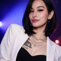 Gia_Lee's Avatar Pic