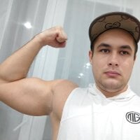 strongzboy model avatar