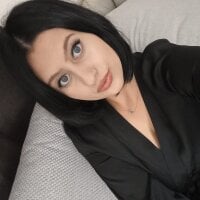 MeganKh's Profile Pic