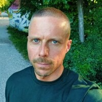 carlosss85's Avatar Pic