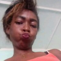sugarbabe001's Offline Chat Room