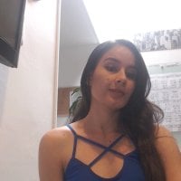 soniaross' Offline Chat Room