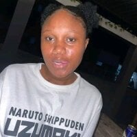 loooooyii webcam model