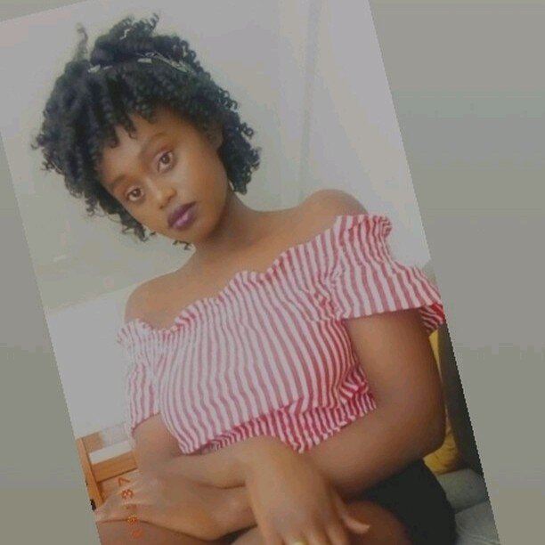 Lafaye19 live cam profile