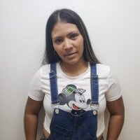 Michellhorny69's Offline Chat Room