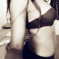 Scorpioqueen10's Offline Chat Room