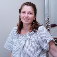 AgnesRed Adlı Modelin Çevrimdışı Sohbet Odası